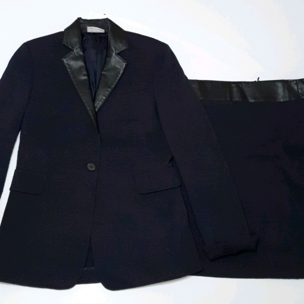 Akris Punto Blended Wool Sports Coat and Skirt
